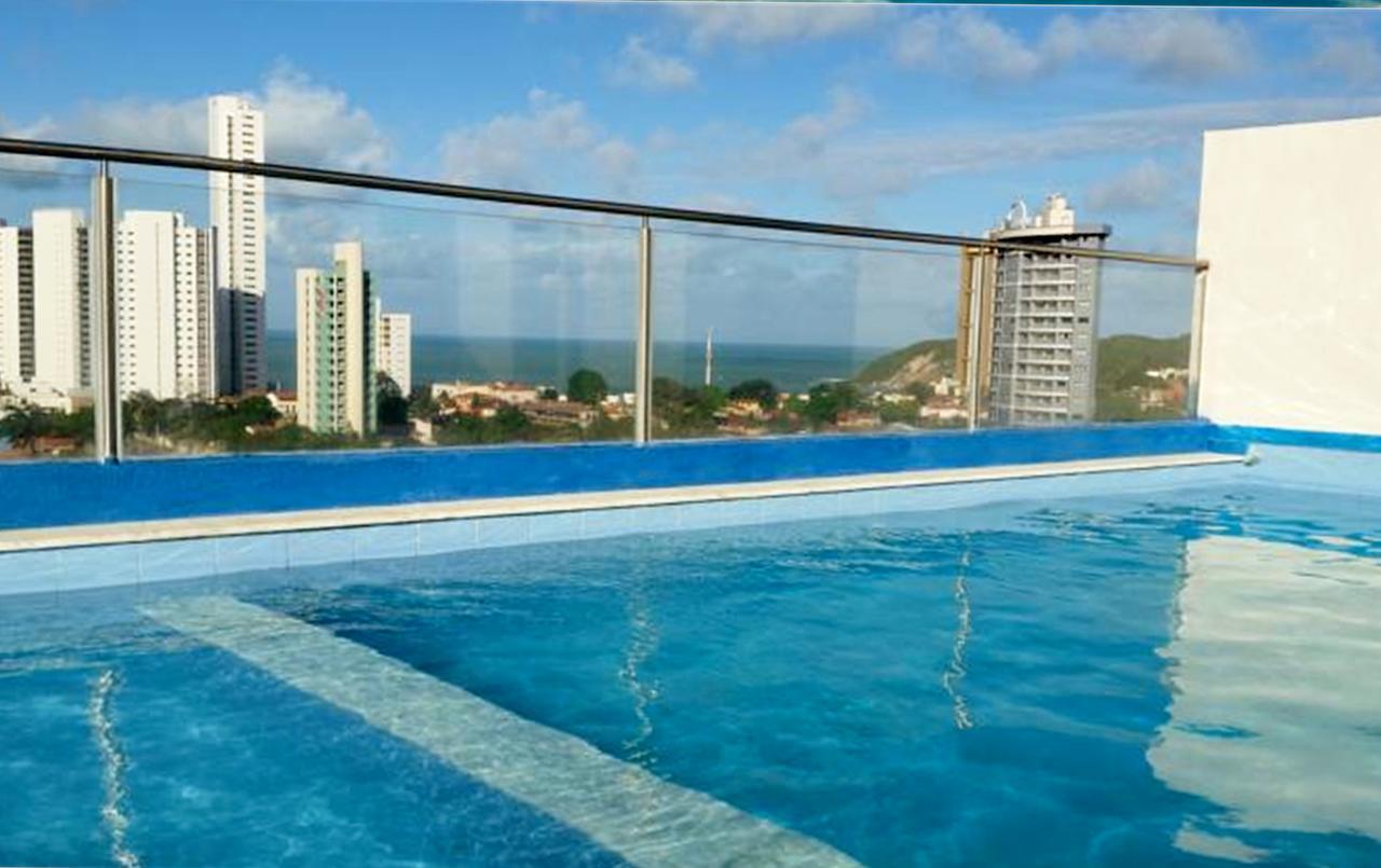 Flats Em Ponta Negra, 1 E 2 Qtos *